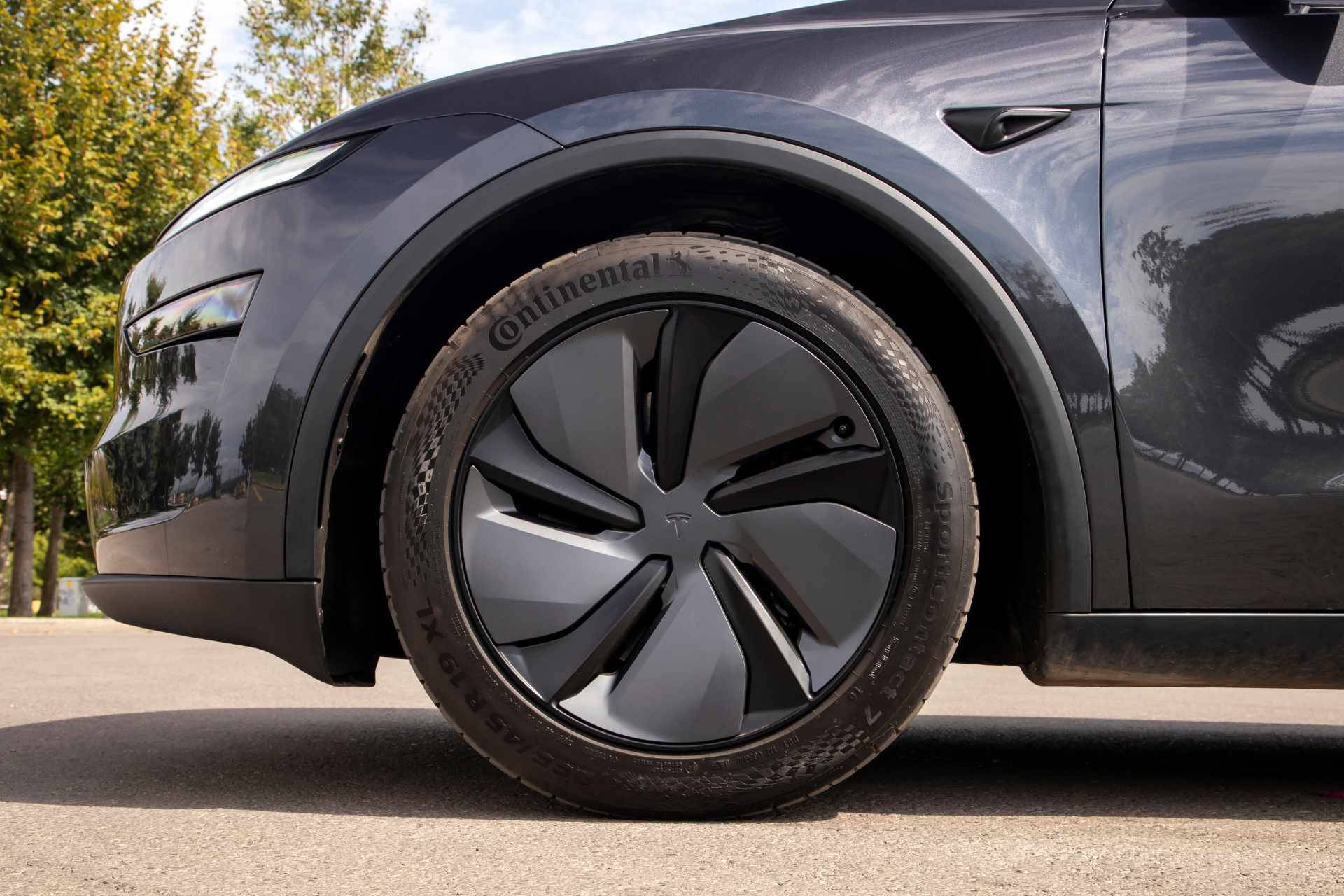 ev-electric-car-tyres.jpg